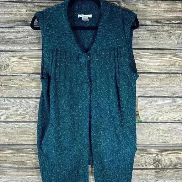 Reference Point Green 2 Button Snap Sleeveless Sweater Vest Top Size Medium NWT - Picture 1 of 4
